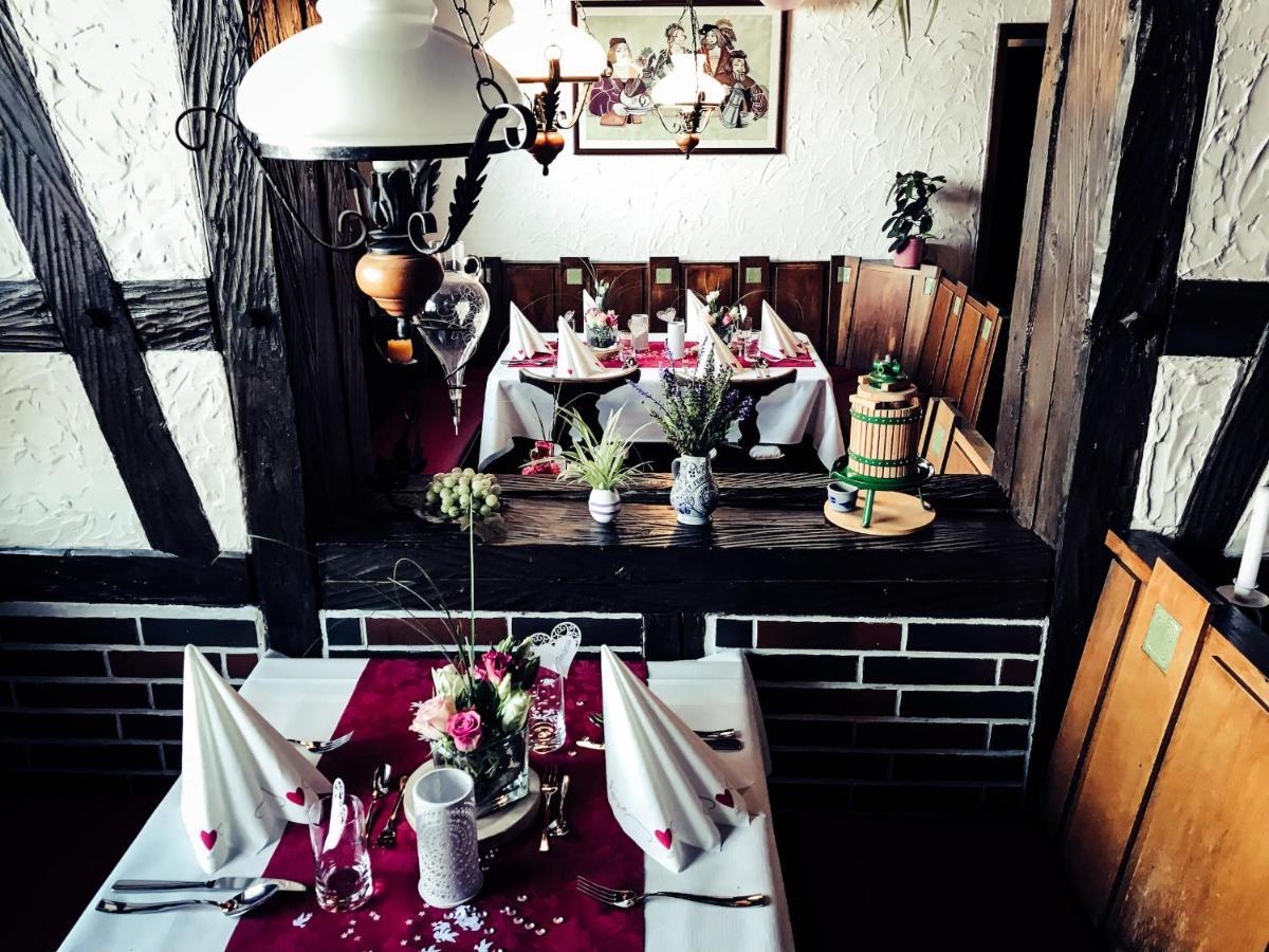 Brunnenhof Randersacker - Das Kleine Hotel Eksteriør billede